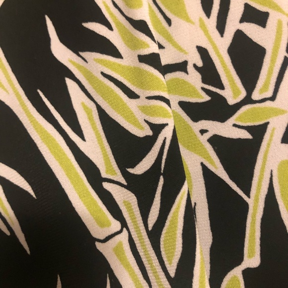 😍 MICHAEL Michael Kors Bamboo Print Pear Green High Low Faux Wrap Dress🎊 - Picture 7 of 11